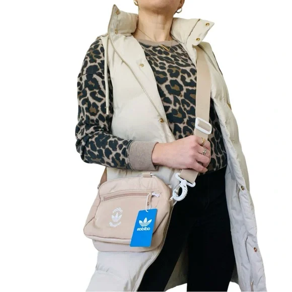 New ADIDAS ORIGINALS Ori Puffer + Pouch Crossbody Belt Bag 152 CU" Tan White - Picture 3 of 9